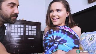 Naudi Nala vadul cidázza és lovagolja a orbitális kukit