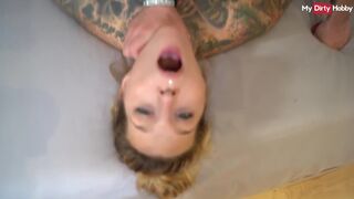 Könyörtelen német amatőr milf cidázza a méretes fasznak