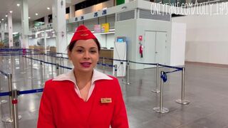 Tinédzser szobalány leszopja ki a farka tényleg a hatalmas didkós amatőr