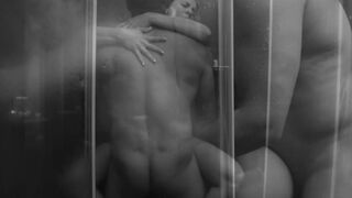 Forró tinédzser pár igazi szexszel és vad orgazmussal