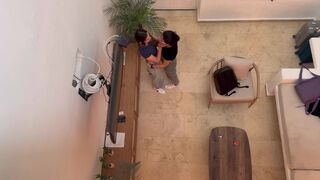Dupla forró lesbi nőci meglepetésszerűen lefilmezve
