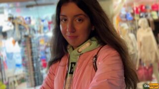 Utcán csábított pipi kész befizetni egy vad dugásért