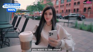 Forró tinédzser masztizik a kávézóban és az utcán, közterületen cumizik nagyot